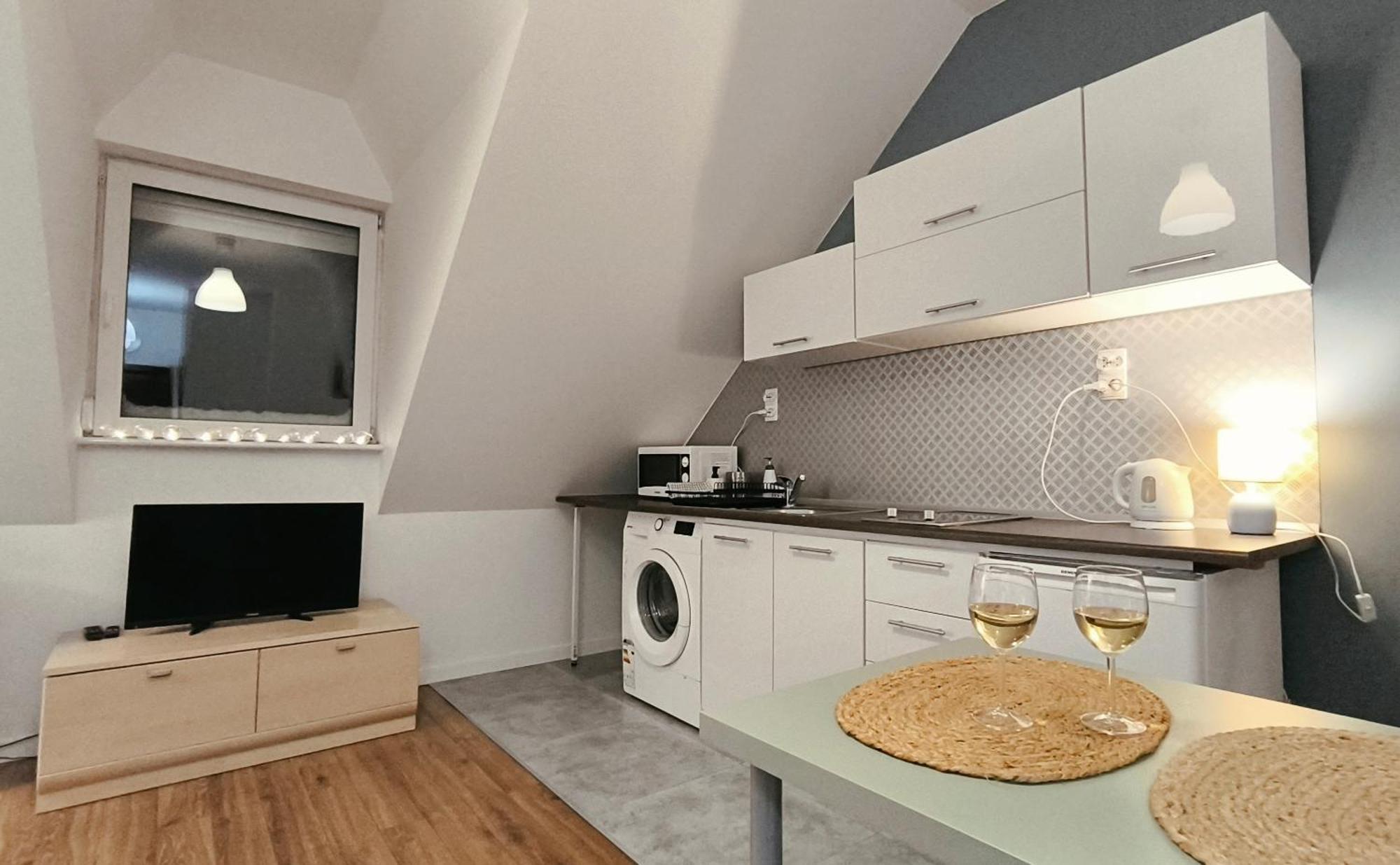 Apartamenty กดัญสก์ ภายนอก รูปภาพ